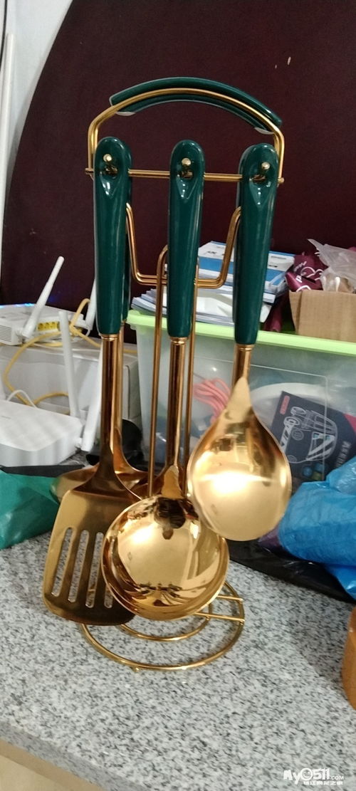 80元購得精品廚具套裝，包裝盒齊全的驚喜體驗